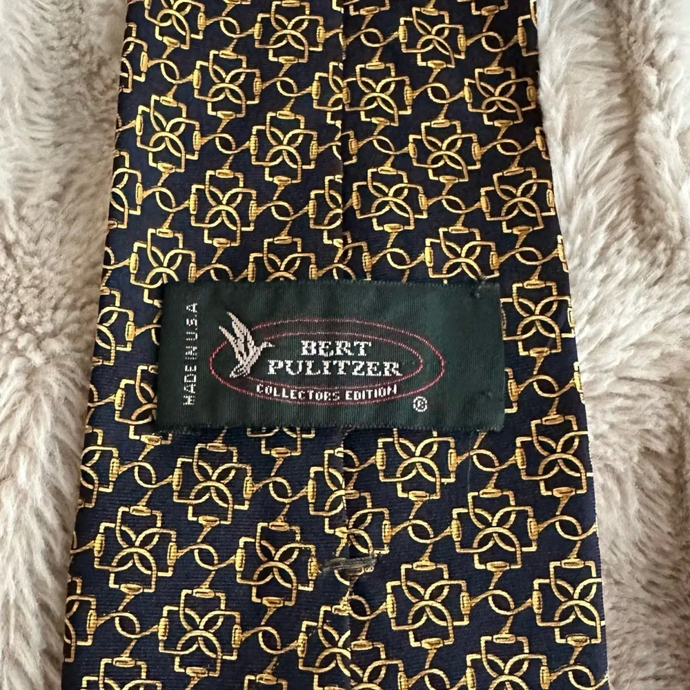 Bert Pulitzer Navy Gold Geometric Silk Tie Made in USA - Picture 4 of 6